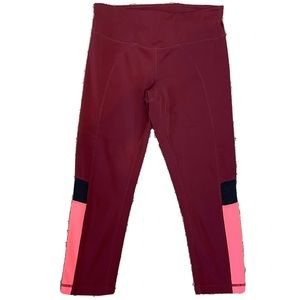 Red and pink zella cropped legging size medium